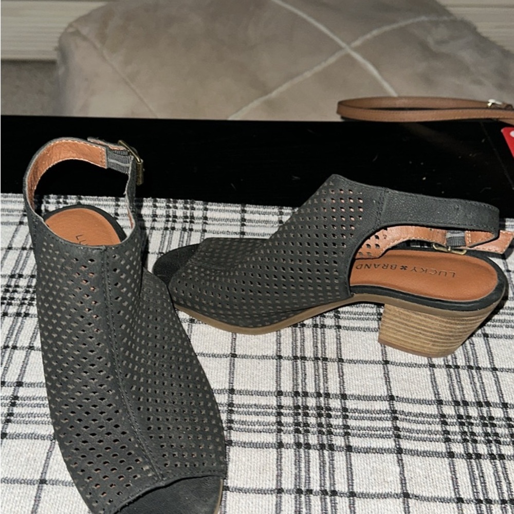 Lucky Brand Black Peep Toe Sandals